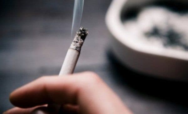 Toţi fumătorii se vor bucura! Legea fumatului va fi îmblânzită