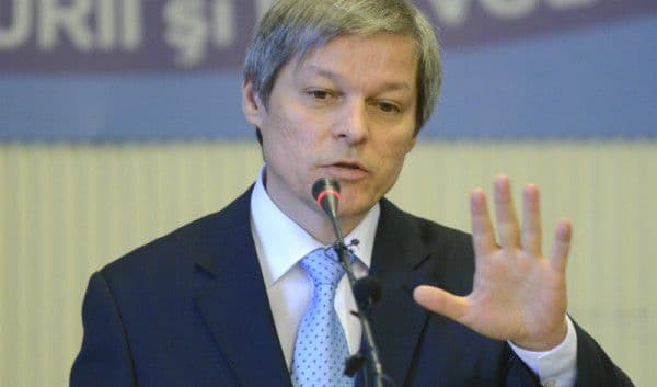 Cioloș a dat afară un secretar de stat care s-a implicat în campania electorală