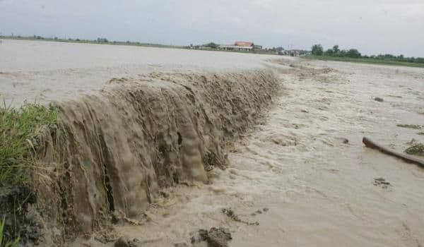 Avertizare hidrologică actualizată! Cod portocaliu şi galben pe râurile din judeţul Botoșani!
