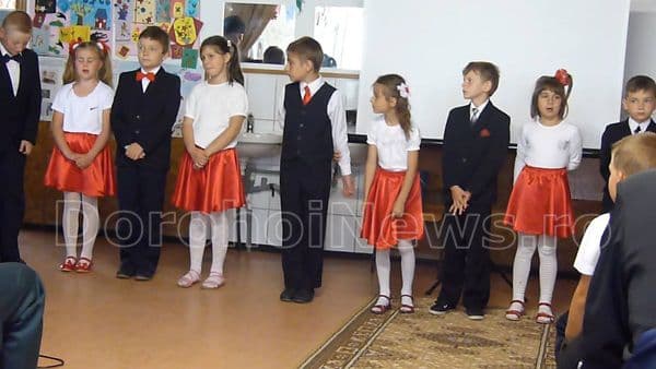 Prima ediţie a Concursului interjudețean „Chipul învățătorului meu” la Şcoala Hilișeu-Horia - FOTO