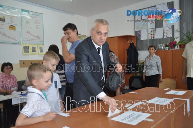 Alegeri locale 2016 – Valerian Andrieș: „Am votat pentru dezvoltarea orașului și recăpătarea demnității dorohoienilor” – VIDEO / FOTO