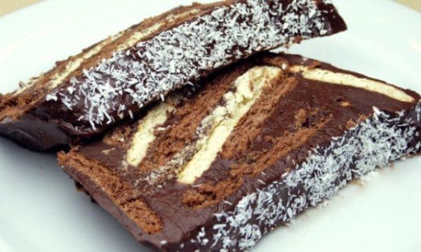 Prăjitură cu biscuiți, fără coacere