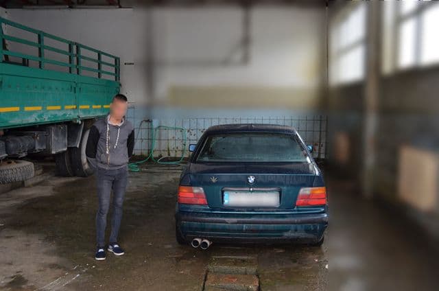Ţigări de contrabandă de peste 56.000 de lei confiscate la frontiera de est - FOTO
