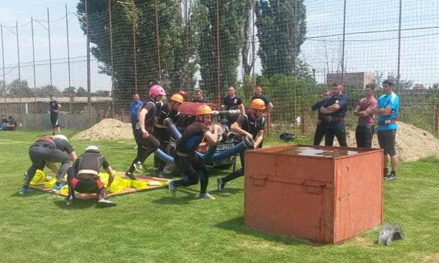 Finaliştii Concursurilor serviciilor profesioniste pentru situaţii de urgenţă - FOTO