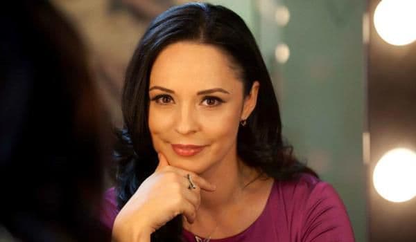 E oficial! Andreea Marin şi-a schimbat numele