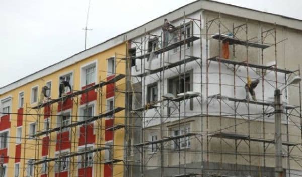 Fonduri europene pentru reabilitarea termică a clădirilor publice din România