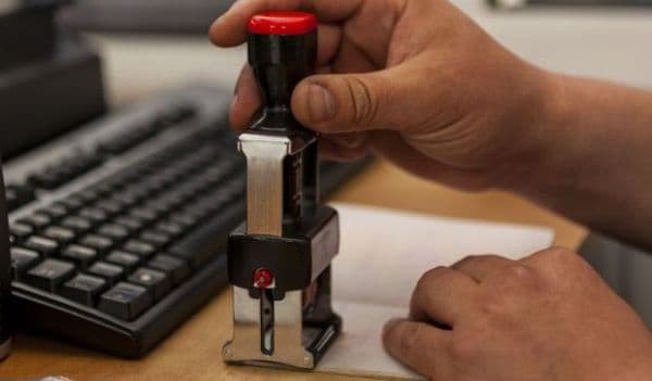 IMPORTANT! Dispare un document pe care aproape toți românii îl au