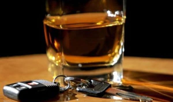 Tânăr din Dorohoi, depistat în timp ce conducea în stare de ebrietate. Vezi ce alcoolemie avea!