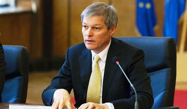 Cutremur în Guvern. Dacian Cioloş a schimbat 4 miniştri. Cine sunt înlocuitorii acestora