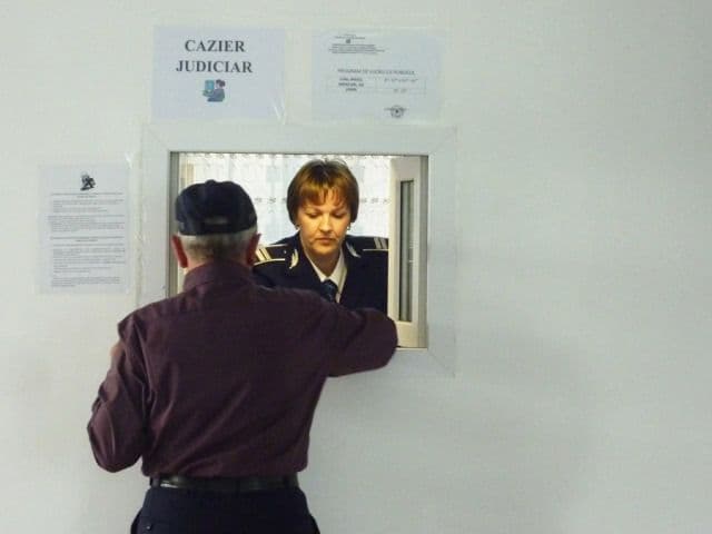 IPJ Botoșani: Certificatul de cazier judiciar se obține mai simplu: Vezi programul la nivelul Poliţiei Dorohoi!