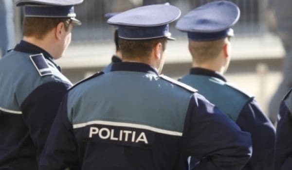 Legi privind statutul poliţistului, promulgate de preşedintele Iohannis
