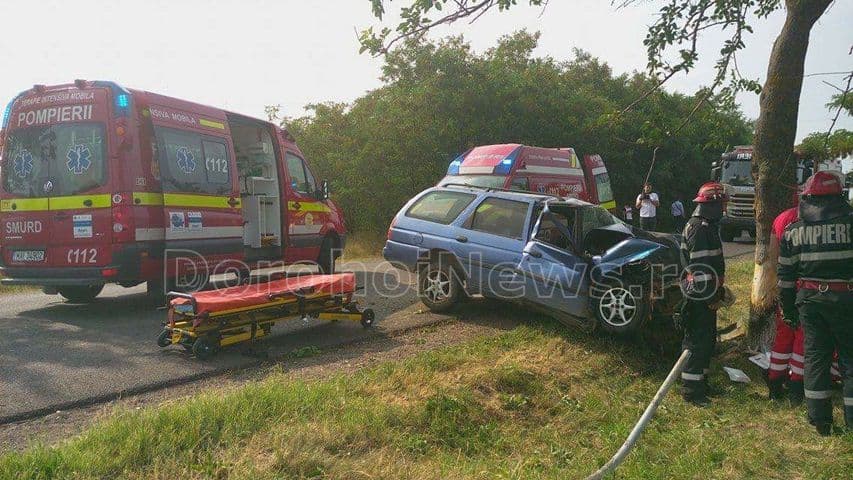 Accident deosebit de grav la Văculești! Patru persoane rănite, una a rămas încarcerată!