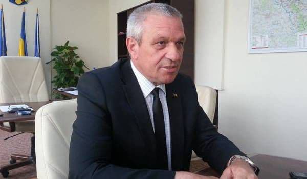 Doi directori din subordinea Consiliului Județean, vizați pentru înlocuire. Vezi cine sunt!