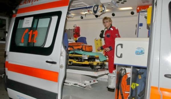 Angajată la o brutărie a ajuns la spital accidentată la mână. Inspectorii ITM Botoșani anchetează cazul!