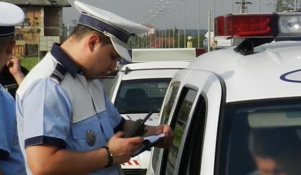 Acţiuni ale polițiștilor botoşăneni. Peste 53 mii lei amenzi aplicate de Poliţia Rutieră în două zile!