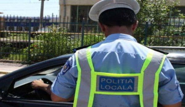 Ai luat vreodată amendă rutieră de la un poliţist local? Aceasta poate fi anulată în instanţă