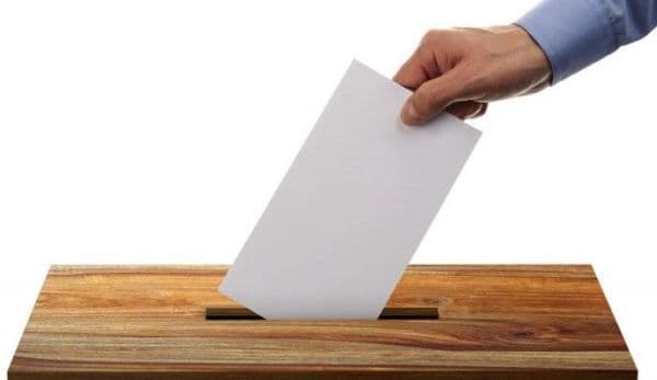 Două zile au mai rămas pentru românii din afara ţării să se înscrie în Registrul electoral. Primele alegeri: 11 decembrie