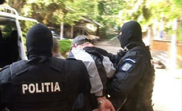 Tânăr din Botoșani încarcerat pentru deținere de droguri de mare risc. Vezi ce pedeapsă a primit!