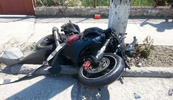 Și rănit și cu dosar penal – Bărbat cercetat după ce a condus mopedul băut și fără permis de conducere