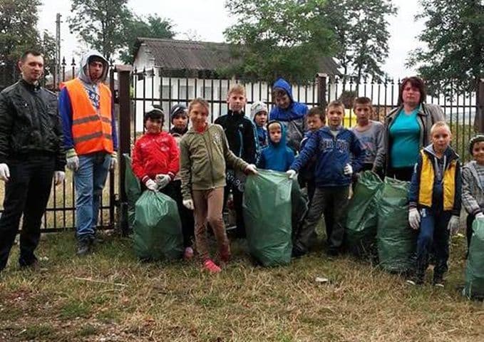 Voluntarii reprezintă iubirea în mișcare... Let’s do it, Hilișeu-Horia - FOTO