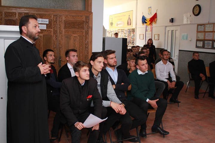 Sfântul Ierarh Martir Antim Ivireanul omagiat la Seminarul Teologic Liceal „Sf. Ioan Iacob” Dorohoi - FOTO