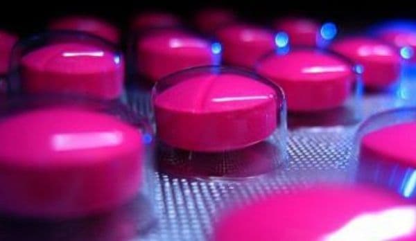 Ibuprofenul, risc major pentru persoanele peste 40 de ani. Ce se întâmplă în corp dacă iei acest medicament