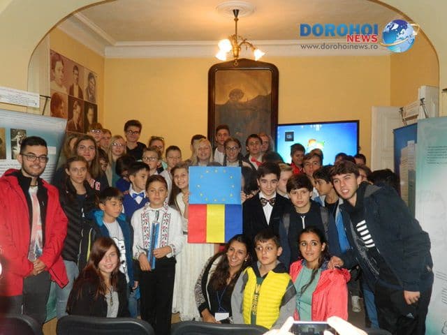 Proiect de parteneriat educativ realizat la Dorohoi cu ocazia Zilei Internaționale a Muzicii - FOTO