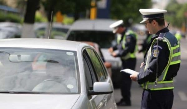 Început de săptămână cu probleme pentru mai mulți șoferi din județ. Condus în stare de ebrietate, fără permis...