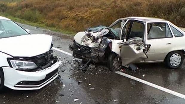 Accident grav din cauza ploii şi a ceţii în judeţul Suceava. Șapte persoane au ajuns la spital!