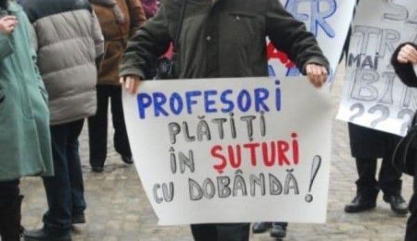 Ce sume vor primi cadrele didactice ca dobândă pentru banii restanţi