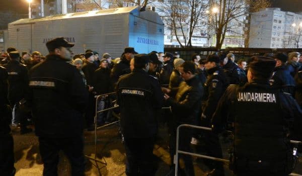  Jandarmii botoșăneni în sprijinul Grupării de Jandarmi Mobile Bacău