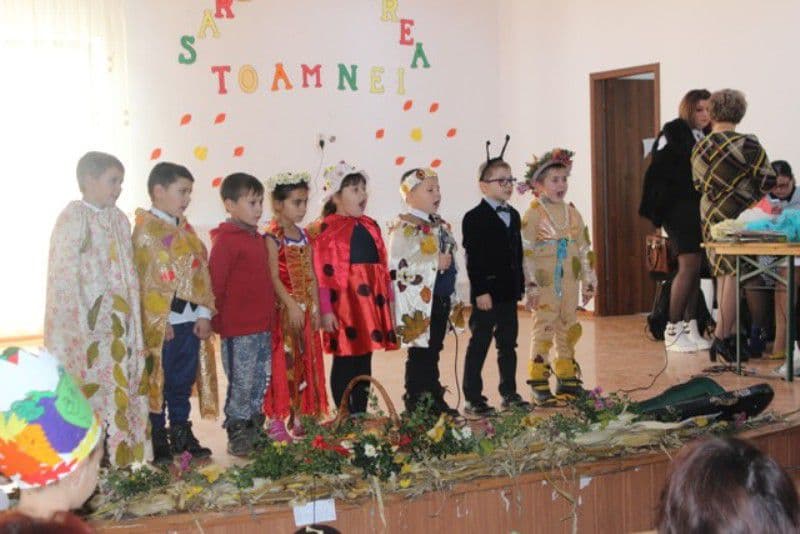 Sărbătoarea toamnei la Școala Gimnazială „Ioan Murariu” Cristinești - FOTO
