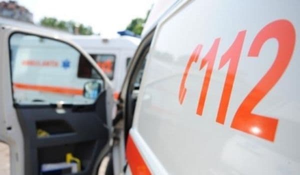 Casieră la CARREFOUR Botoșani, accidentată de către un client