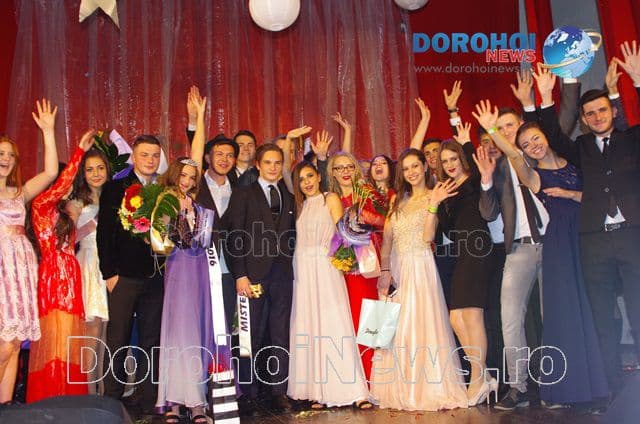Miss și Mister Boboc 2016: „Walk of fame” la Colegiul Național „Grigore Ghica” Dorohoi – VIDEO/FOTO