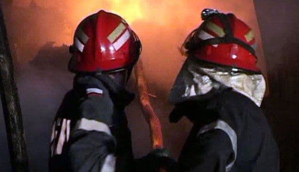 Adăpost de animale distrus de flăcări la Dersca