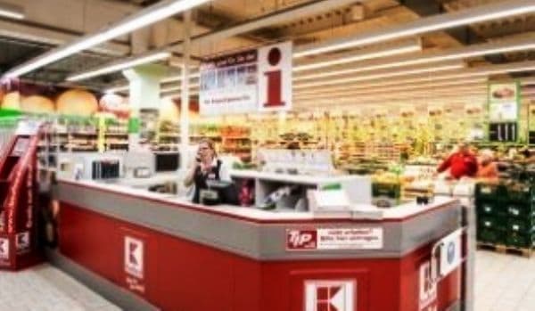 ALERTĂ ALIMENTARĂ: Un cunoscut supermarket retrage mai multe produse de la rafturi. Vezi lista