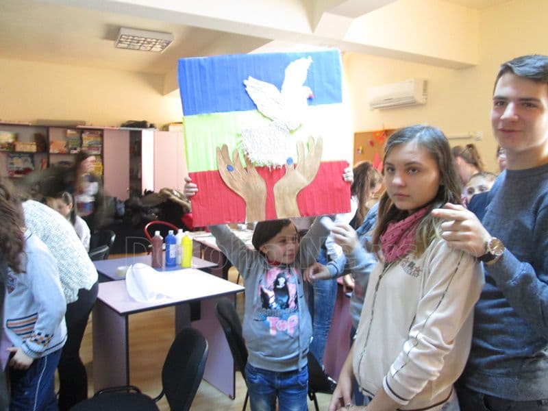 „PACEA – UN IDEAL UNIVERSAL” activitate desfășurată la Liceul Tehnologic Special „Ion Pillat” Dorohoi - FOTO