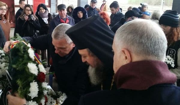 Oficialitățile județului au depus coroane la Dorohoi, în memoria victimelor deportate în Transnistria