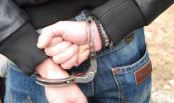 Botoșănean urmărit la nivel național, depistat de poliţişti și încarcerat în Penitenciarul Botoșani