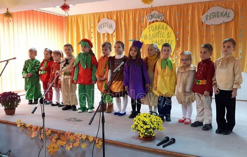 Festival Concurs Regional Toamna în cântec și culoare la Grădinița Nr.8 Dorohoi - FOTO