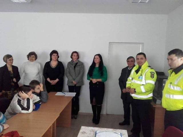 „Prevenirea situațiilor de urgență specifice sezonului rece și Sărbătorilor de iarnă” la Complexul de apartamente „Amicii” - FOTO
