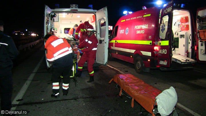 Accident cu 10 persoane produs de un tânăr din județul Botoșani aflat în stare de ebrietate