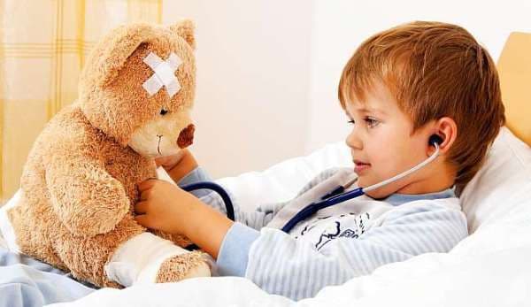Ai aceste simptome? Mergi de urgenţă la medic. E PNEUMONIE!