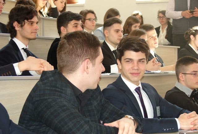 Conferinta Botosani Model United Nations (5)