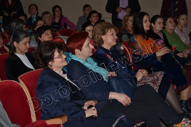 Flori pentru mama 2016_partea II_Mihaela  Hunca_07