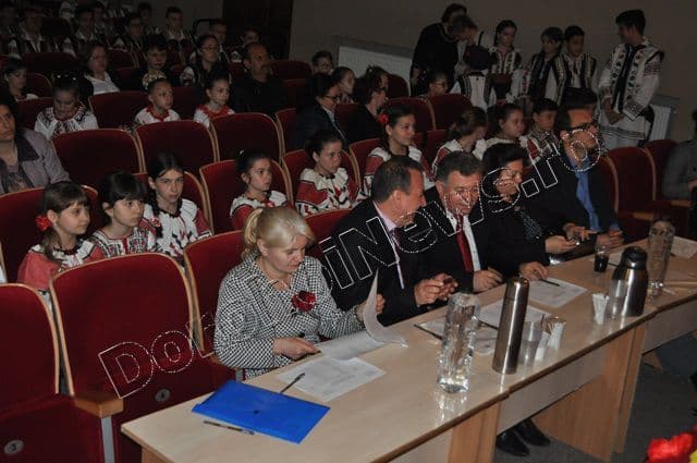 Concurs Judetean de Folclor_06