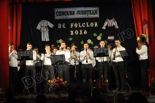 Concurs Judetean de Folclor_09