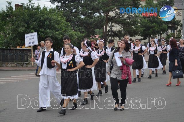 Parada Mugurelul 2016_12