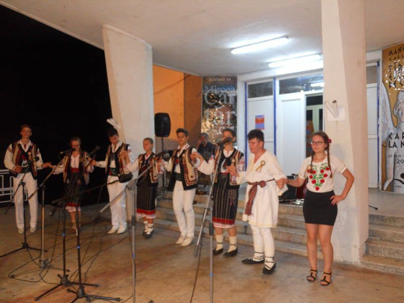 festivalul de folclor 12