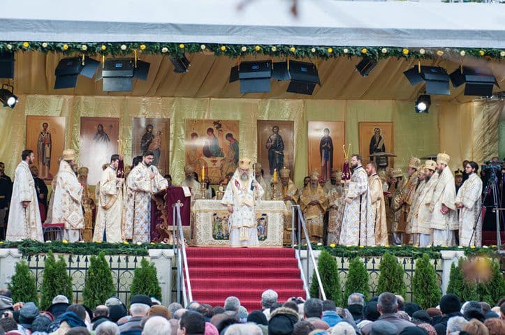 hramul Sfintei Cuvioase Parascheva de la Iasi 003